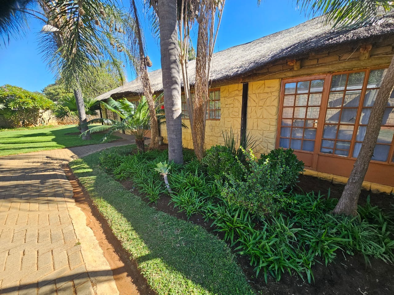 13 Bedroom Property for Sale in Waagfontein North West